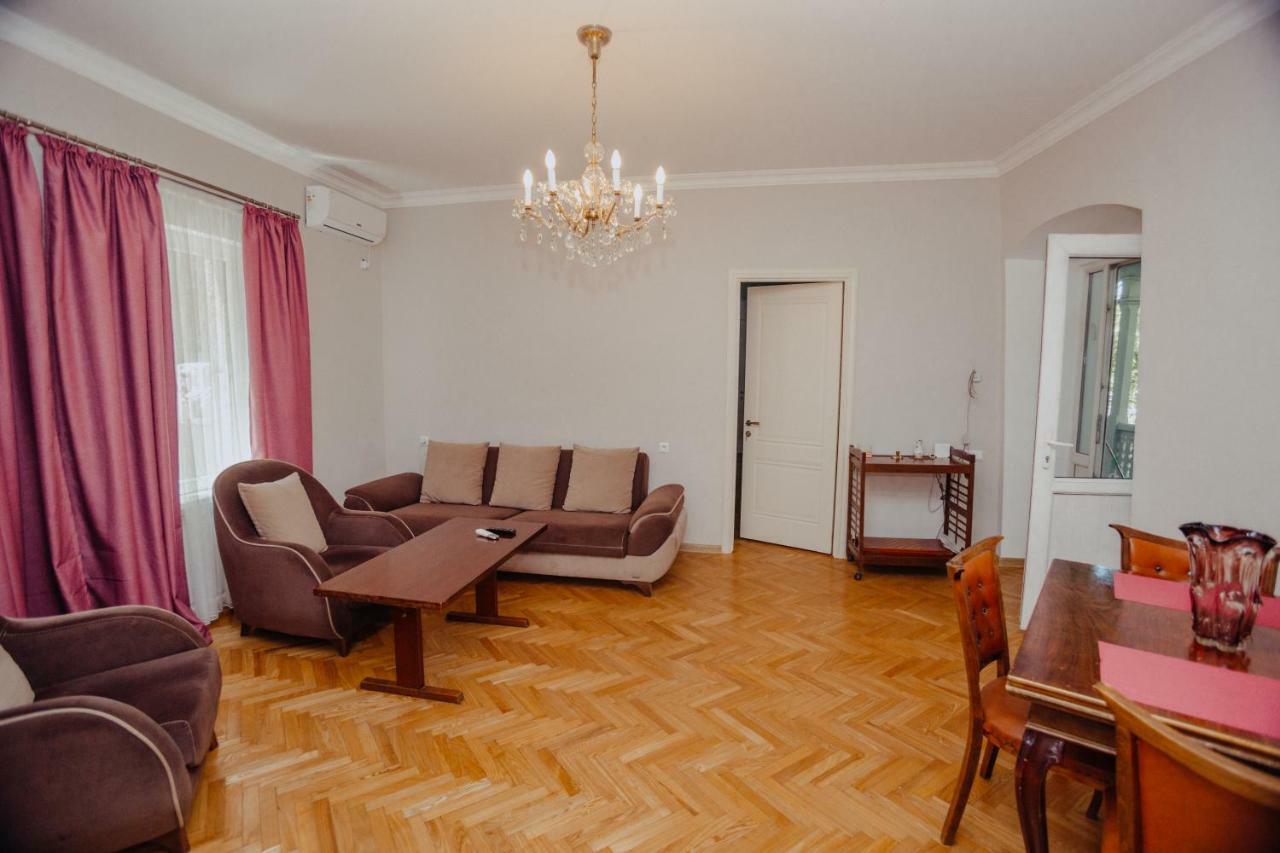 Chilling View Apartment Tbilisi Exteriör bild