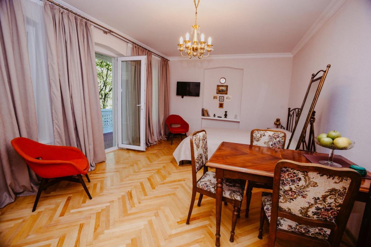 Chilling View Apartment Tbilisi Exteriör bild